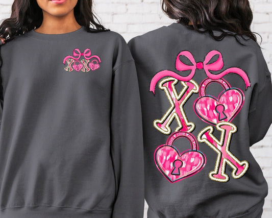 XO XO Bow Front & Back Design T-Shirt